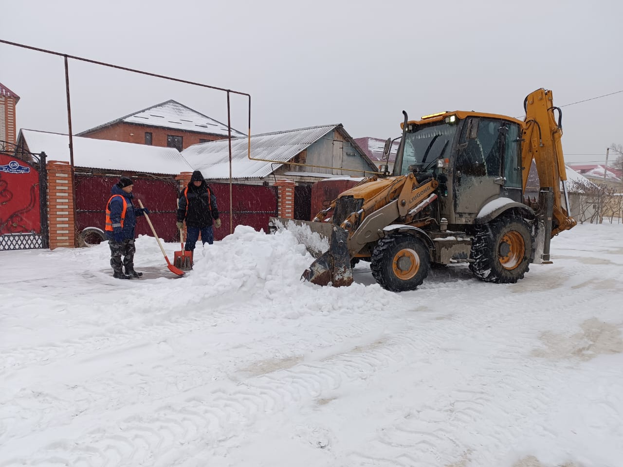 166 тысяч кубометров снега вывезли из Уральска за зиму